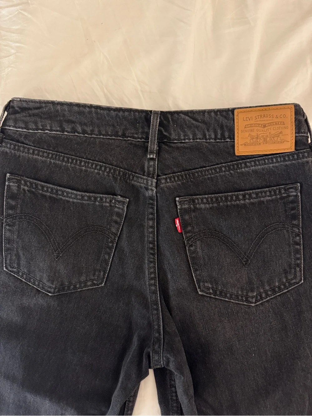 Levi's Women’s Low Loose Jeans